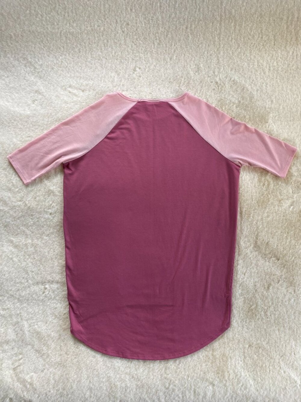 LuLaRoe Irma Pink T Raglan Sleeves size XXS oversized relaxed fit - Picture 6 of 7